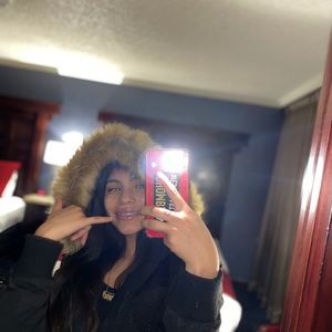 Meet your Posher, Ximena